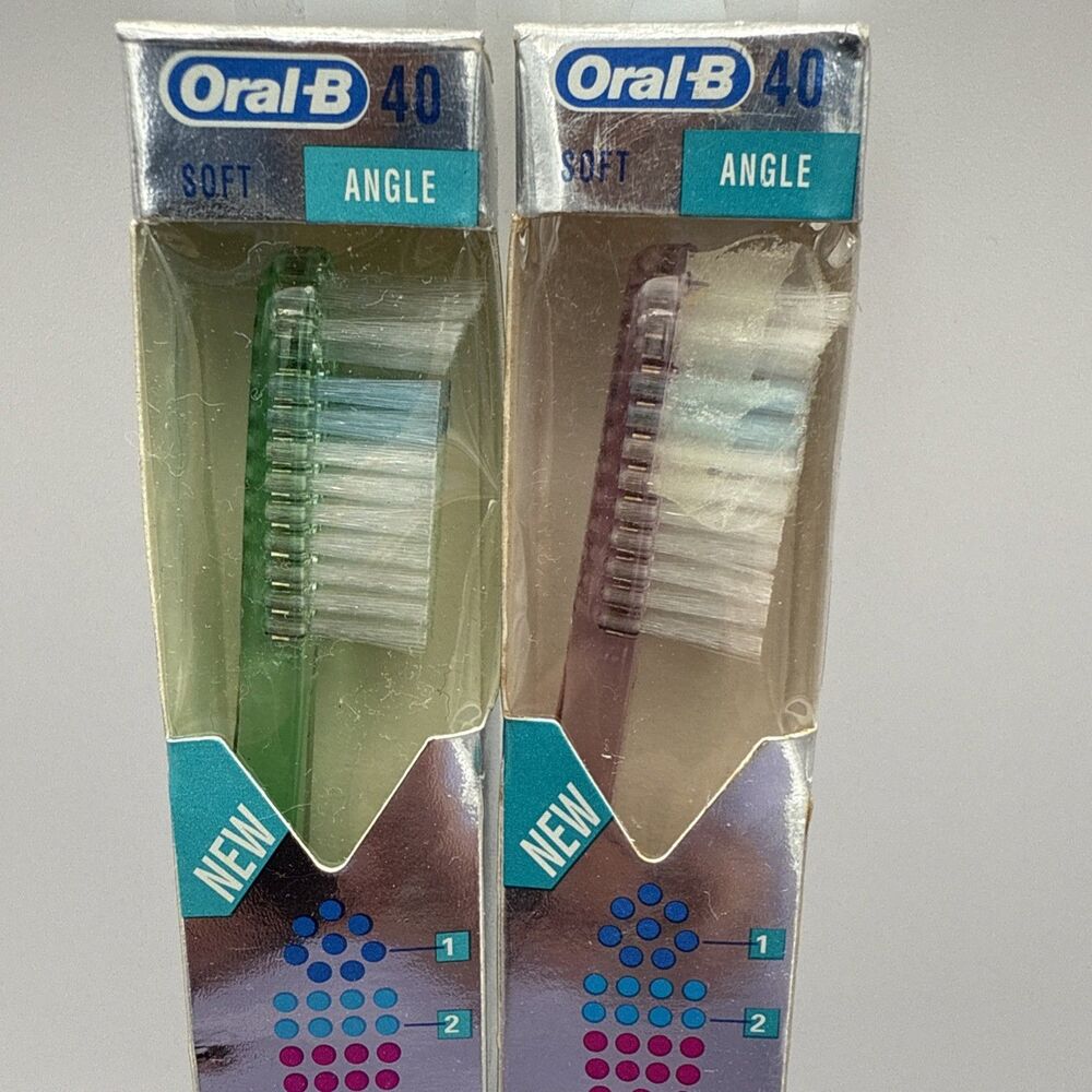 2 LOT Vintage 1993 Oral-B Advantage Toothbrush Soft 40 Regular ANGLE NOS DISCO